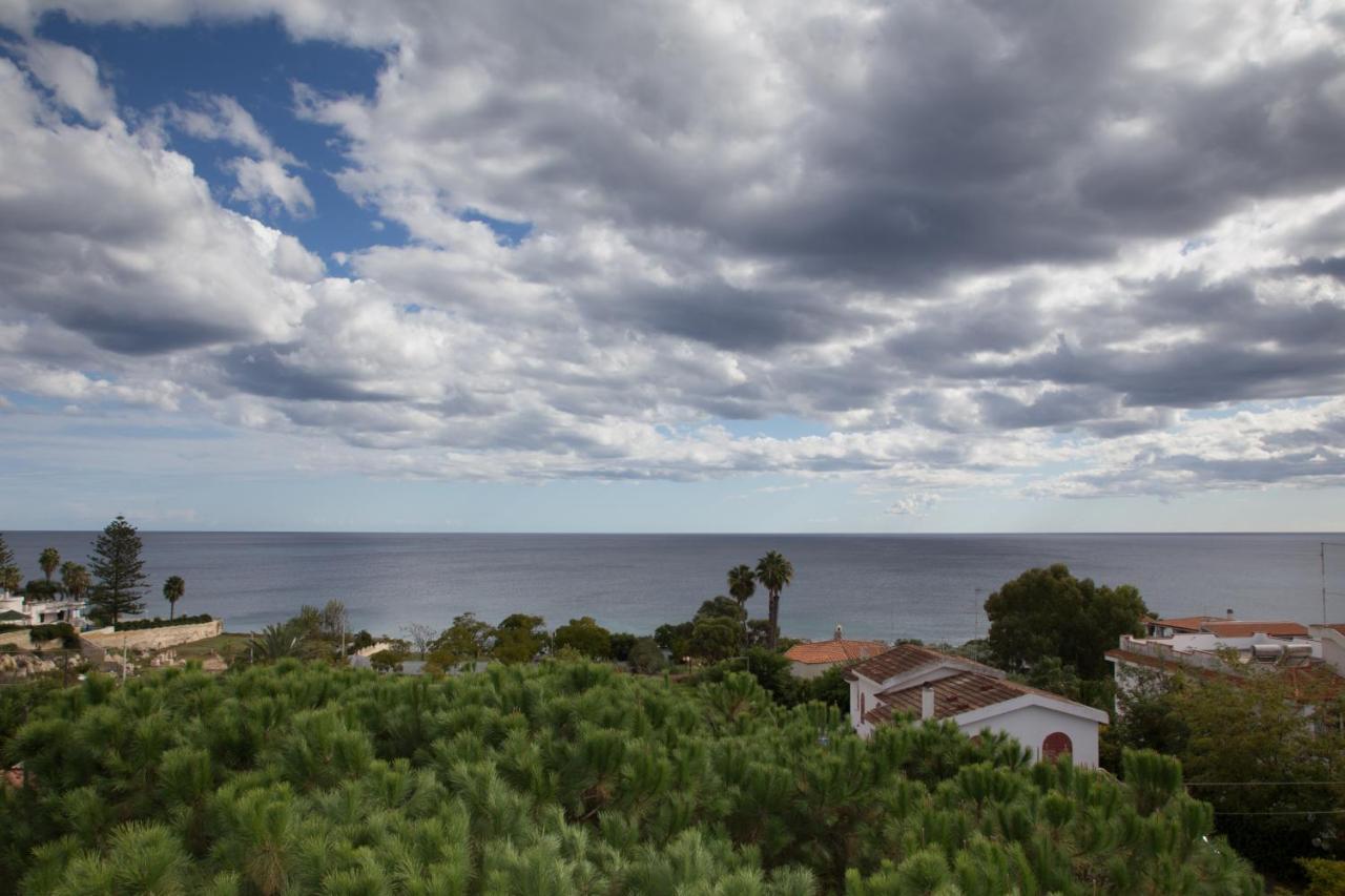 Villa Vega Fontane Bianche Εξωτερικό φωτογραφία