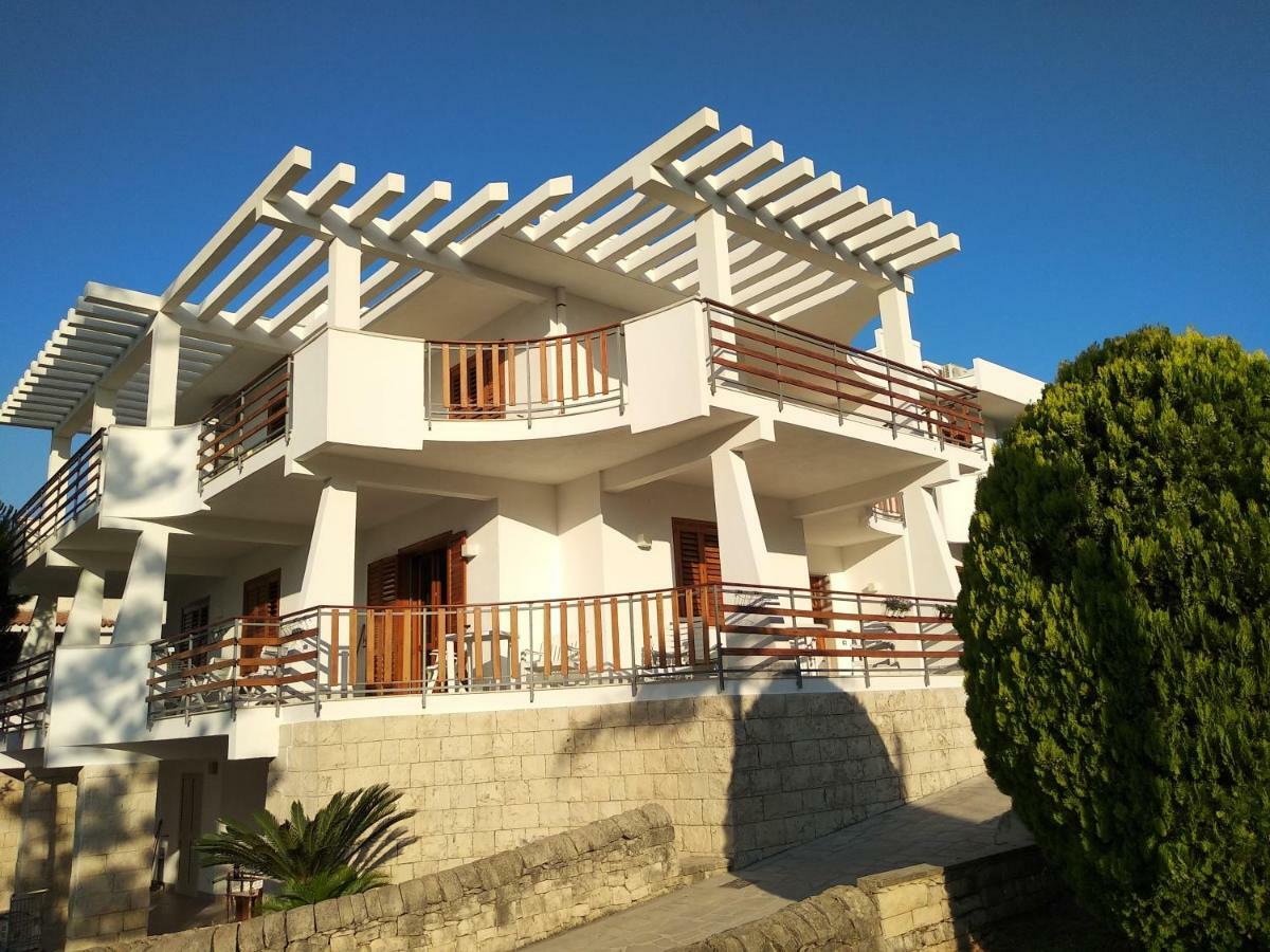 Villa Vega Fontane Bianche Εξωτερικό φωτογραφία